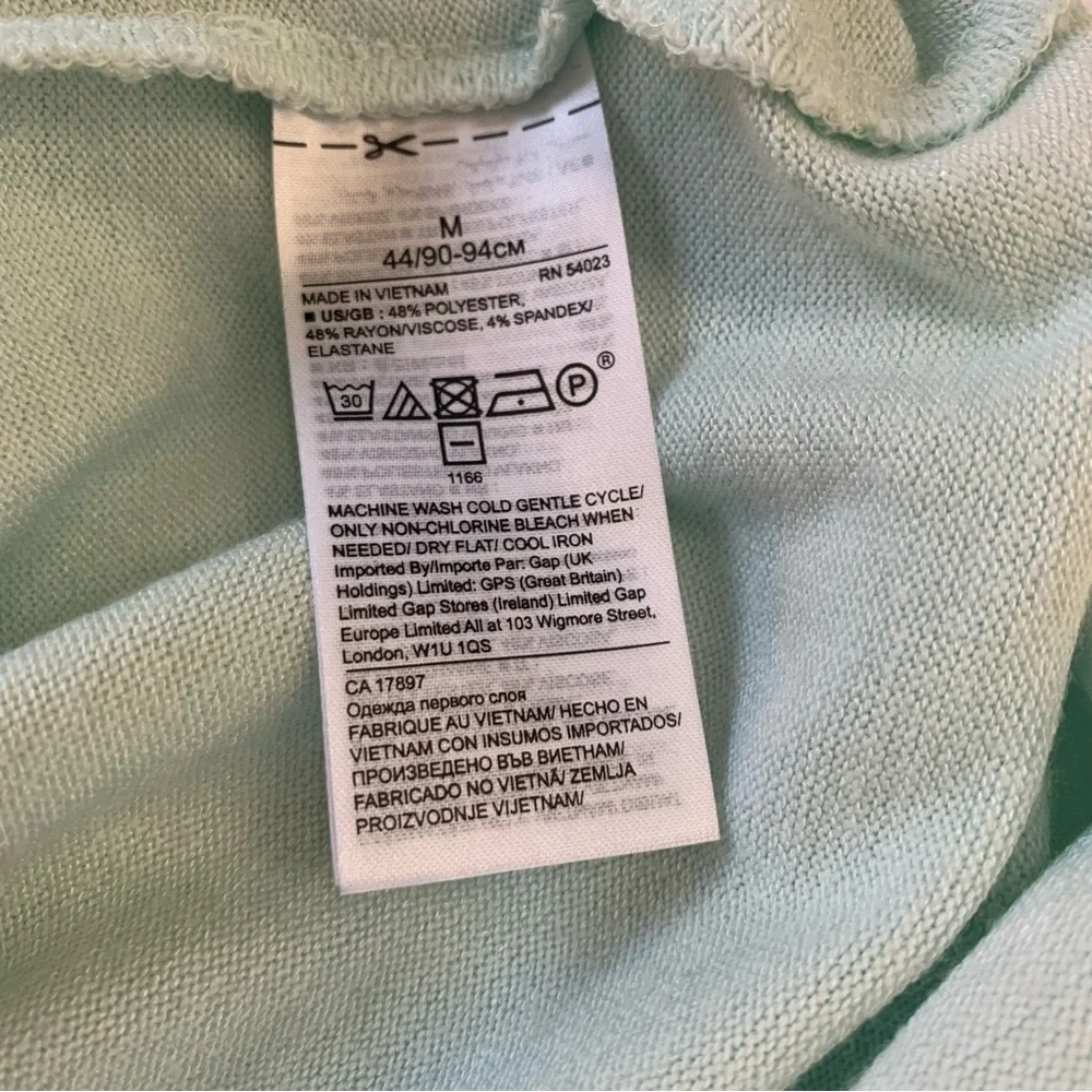 Banana Republic M‎ mint green layering tank